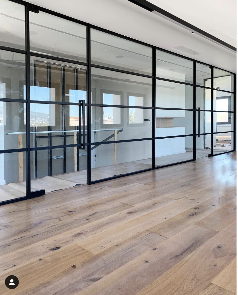 Oak country wide plank offices in Koropi